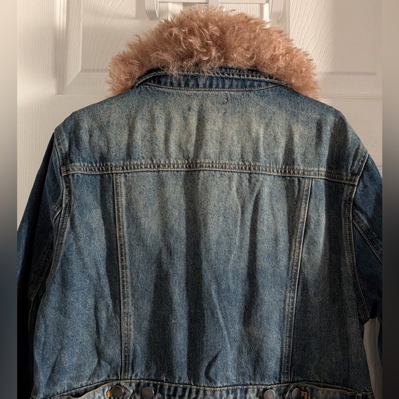 Dolls Kill KINGS ROAD DENIM MAXI COAT
DELIA*S - Picture 14 of 16